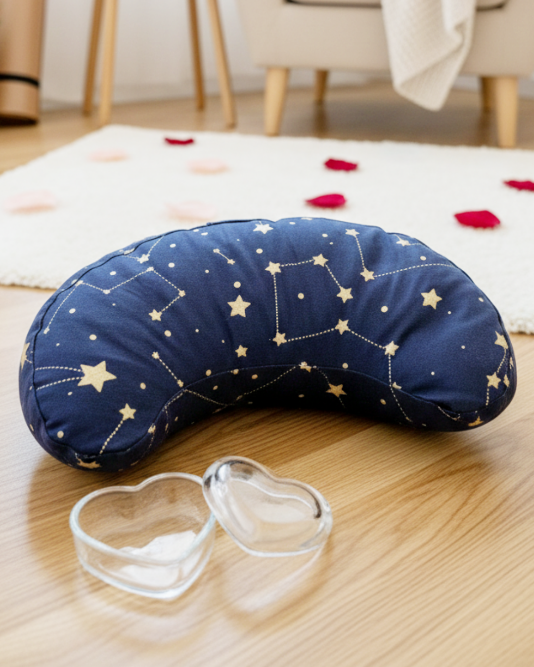 Valentinstag-Special I: Wunderschönes Halbmondkissen und Herzdose mit persönlicher Gravur