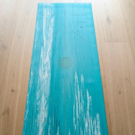 Yogamatte aus reinem Naturkautschuk | Perfekter Grip | Farbe: Ocean | Kostenloser Tragegurt | 183 x 64 cm | 4mm Dämpfung