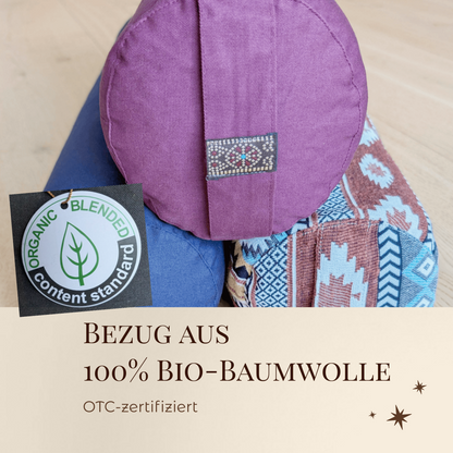 Yogabolster Aubergine | Bezug aus 100% Bio-Baumwolle | Natürliche Füllung aus Buchweizenspreu | Nachhaltiges Yogakissen | Mittelgroß: 63 x 17 cm